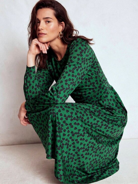 Boden Dresses & Skirts - BODEN Alexandra Jersey Midi Dress in Green Hearts Print